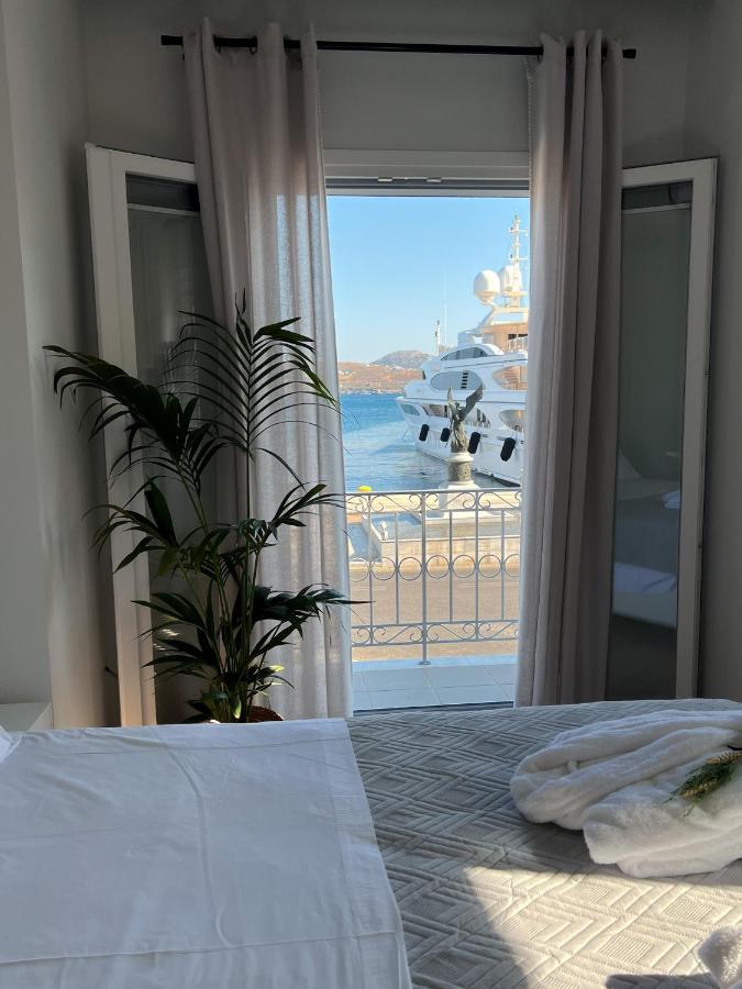 The Nook Suite Ermoupoli Dış mekan fotoğraf