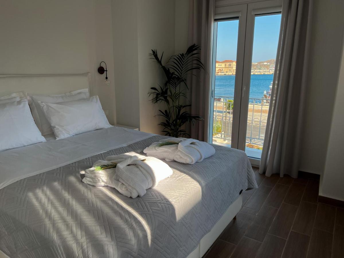 The Nook Suite Ermoupoli Dış mekan fotoğraf