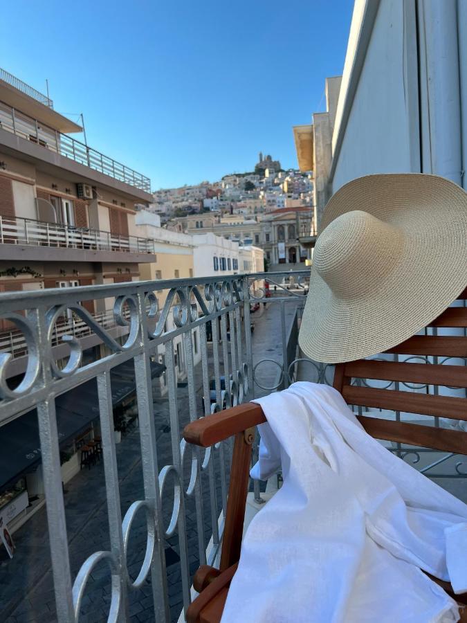 The Nook Suite Ermoupoli Dış mekan fotoğraf